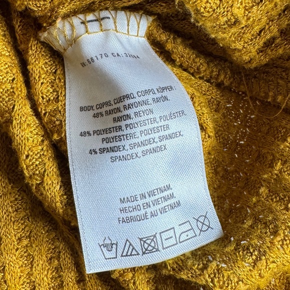 Anthropologie Akemi and Kin Woodruff Waffle Knit Wrap Mustard Long Sleeve Sz‎ XS - Picture 10 of 11